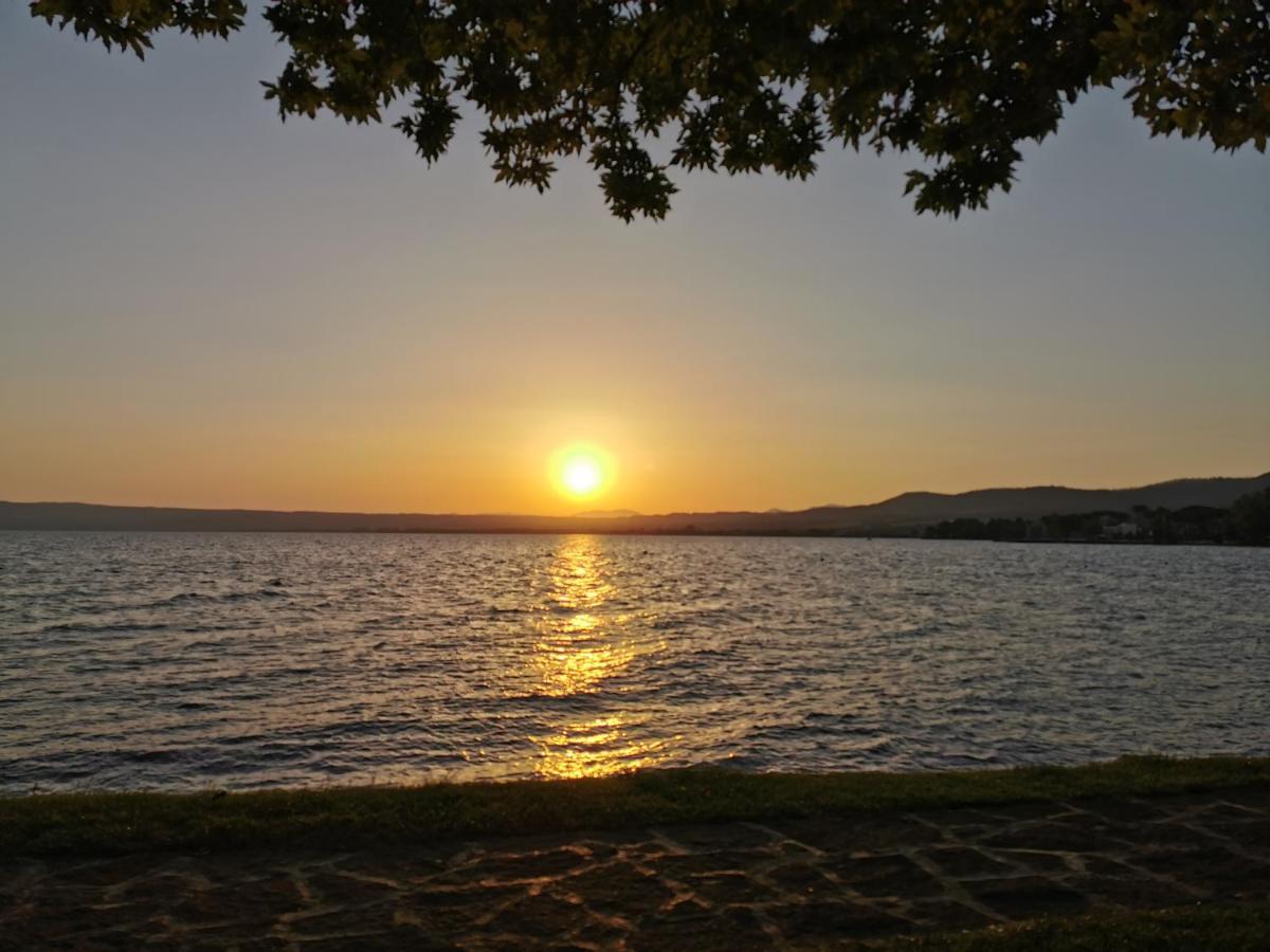 Hotel Nazionale Bolsena Bagian luar foto