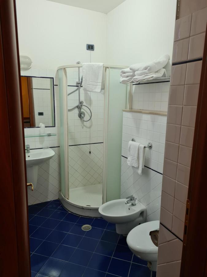 Hotel Nazionale Bolsena Bagian luar foto